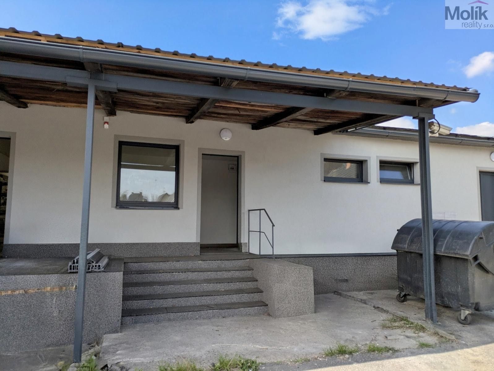 Pronájem komerčního prostoru 198 m² - foto 14