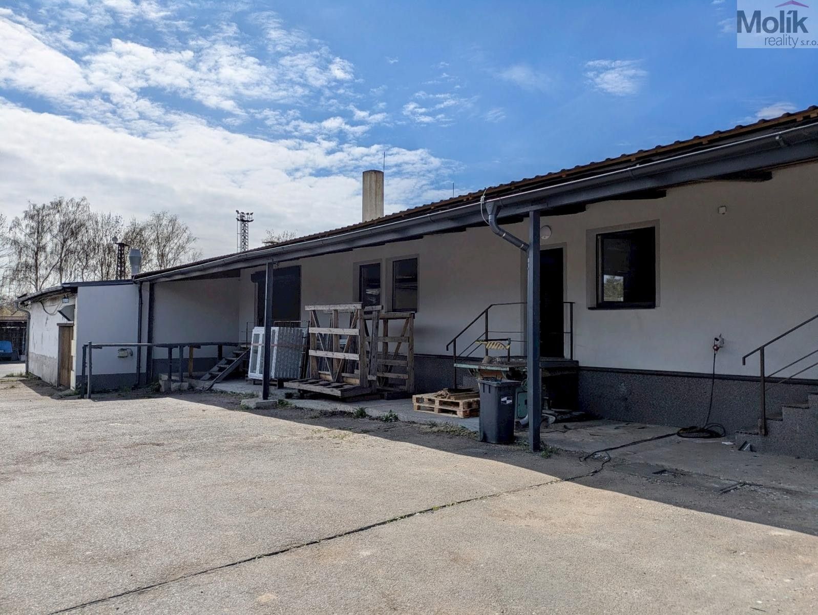 Pronájem komerčního prostoru 198 m² - foto 16