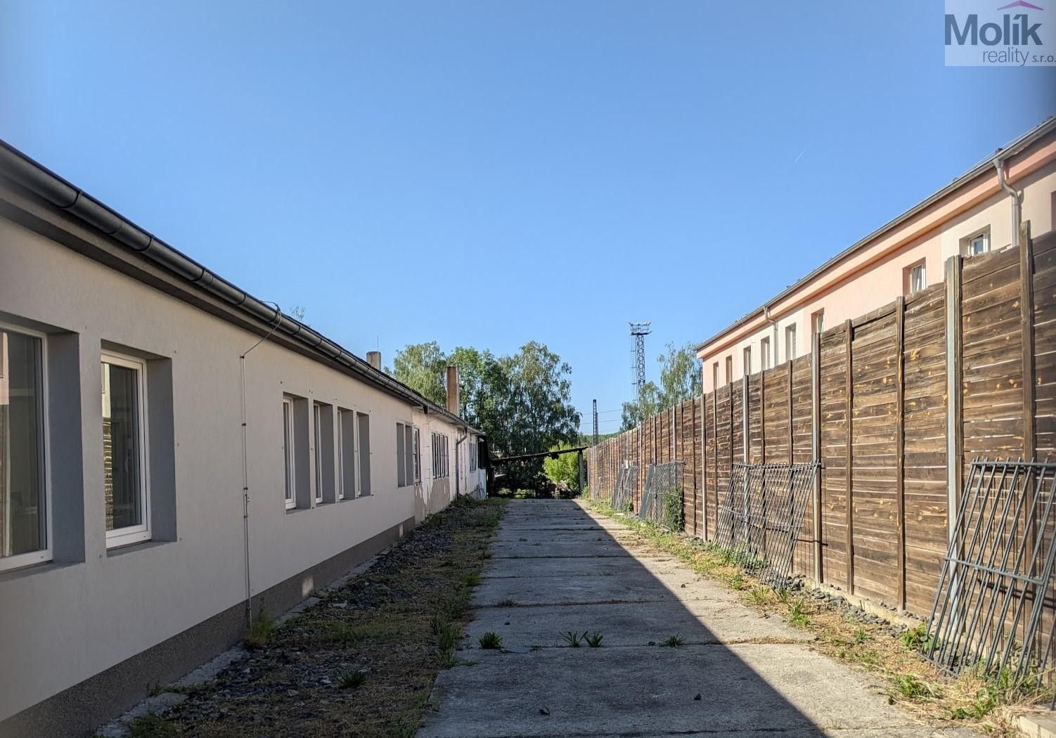 Pronájem komerčního prostoru 198 m² - foto 18