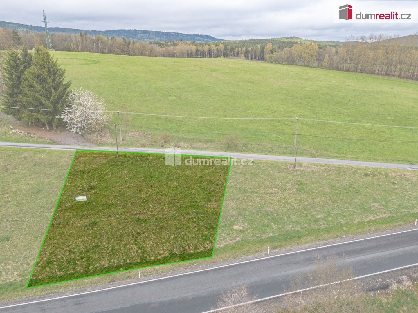 Prodej pozemku 985 m² - foto 3