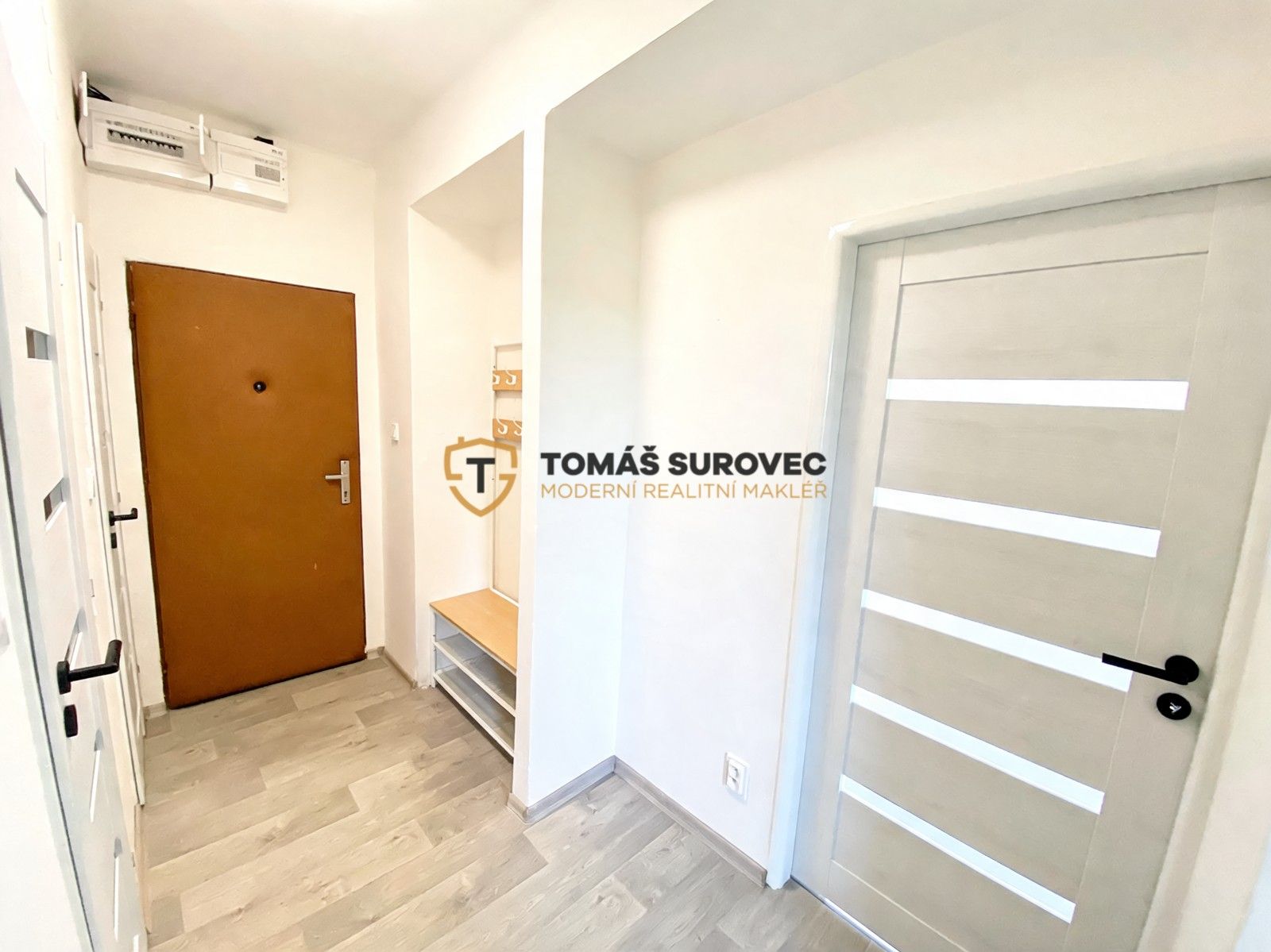 Pronájem bytu 3+1 75 m² - foto 9