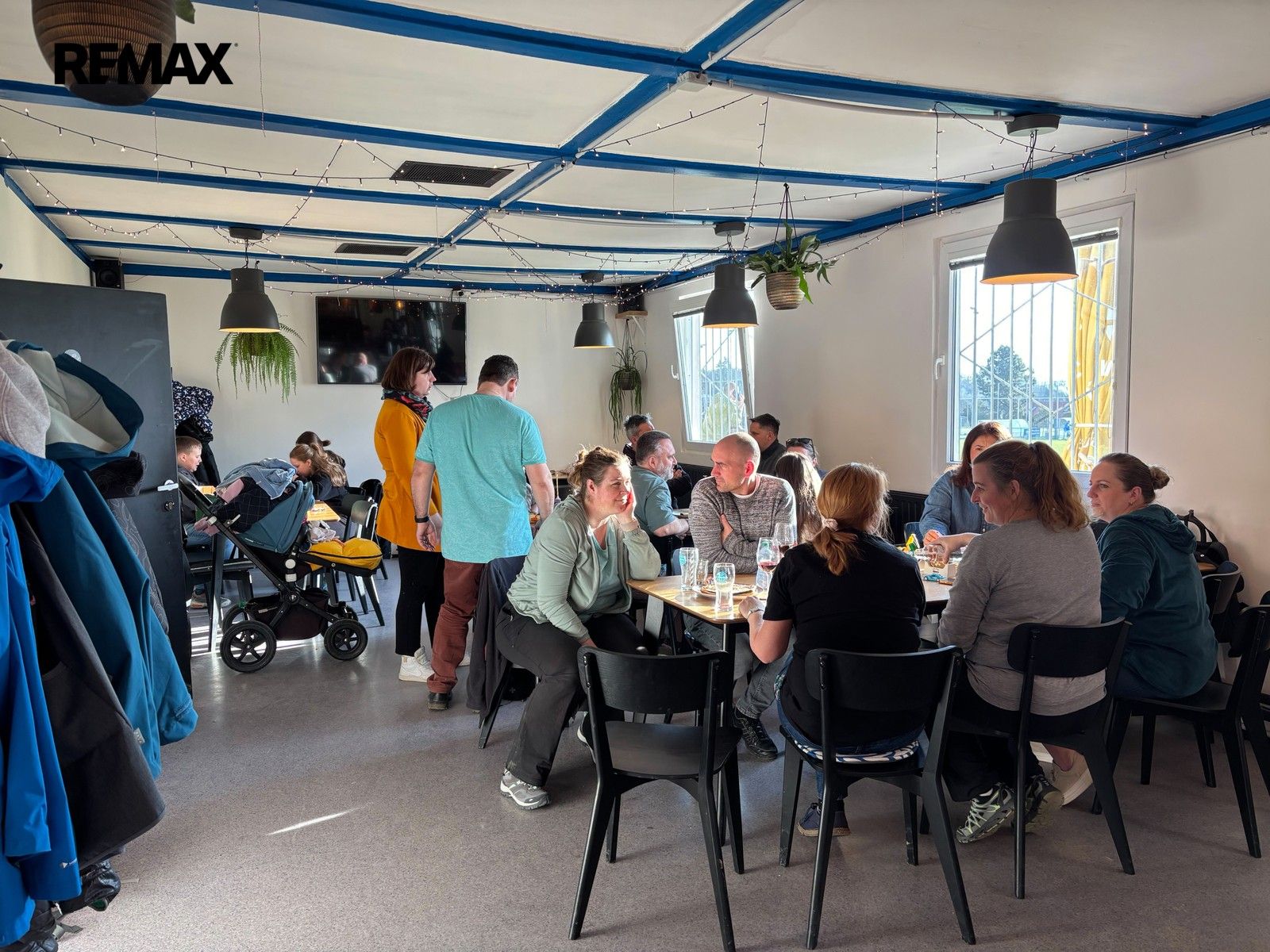 Pronájem komerčního prostoru 100 m² - foto 2