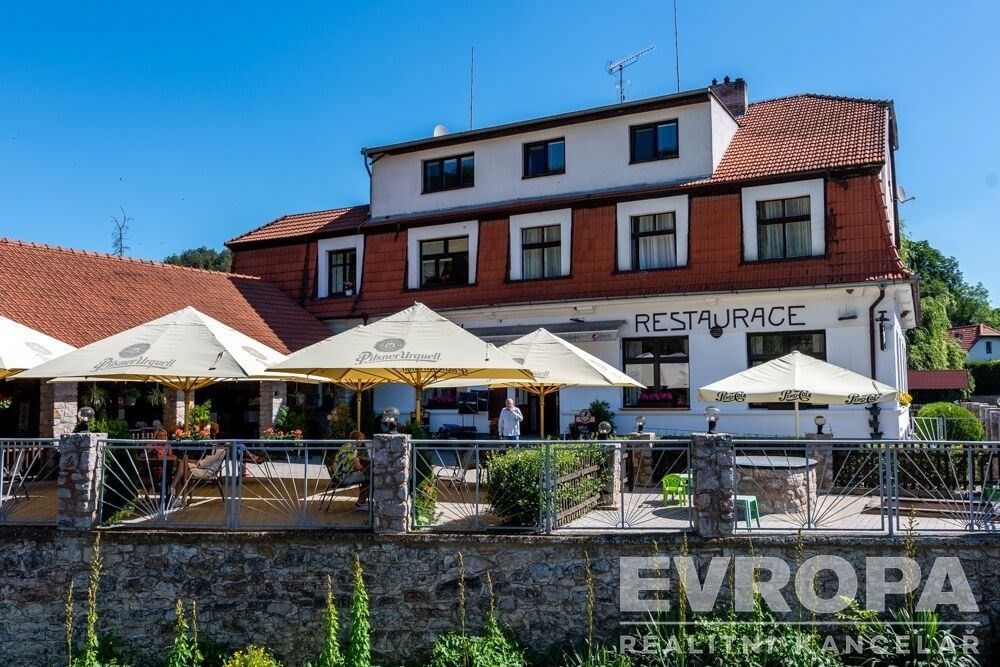 Prodej nemovitosti 458 m² - foto 3