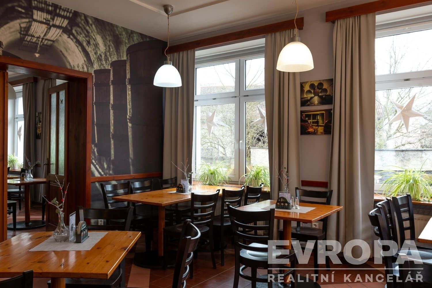 Prodej nemovitosti 458 m² - foto 8