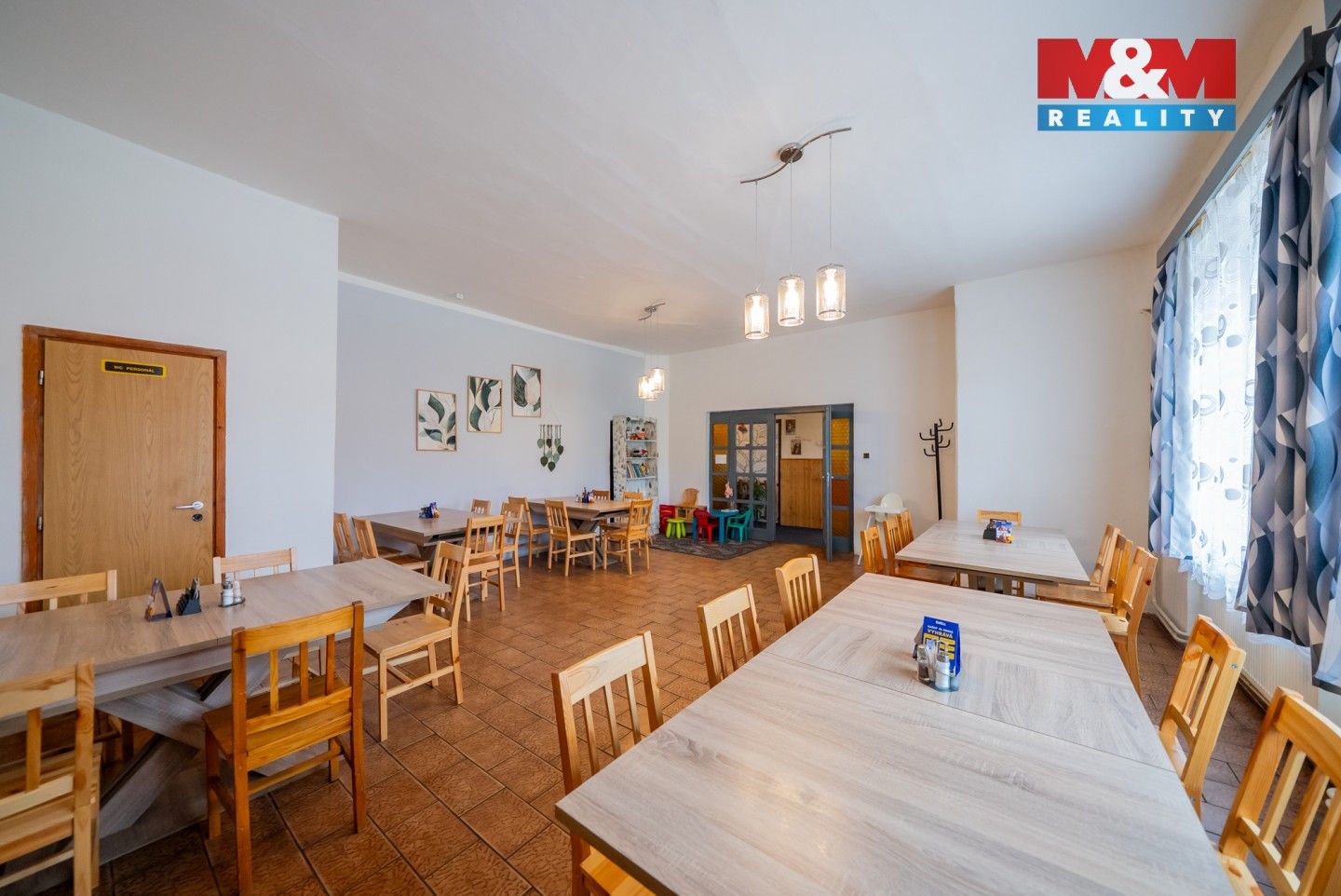 Prodej komerčního prostoru 292 m² - foto 7