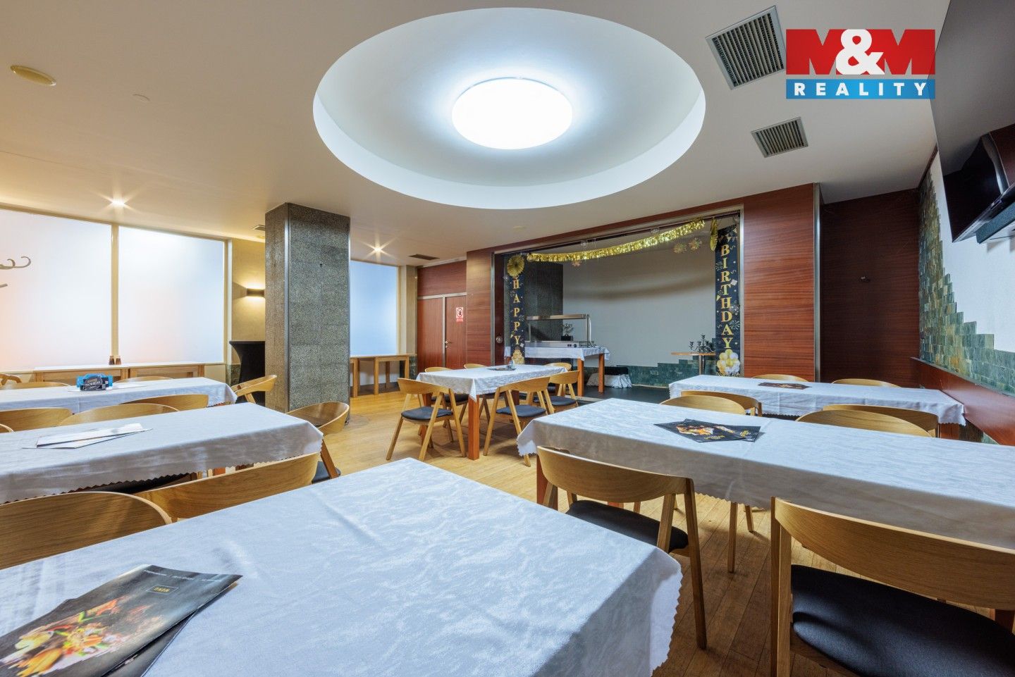Prodej komerčního prostoru 2700 m² - foto 11