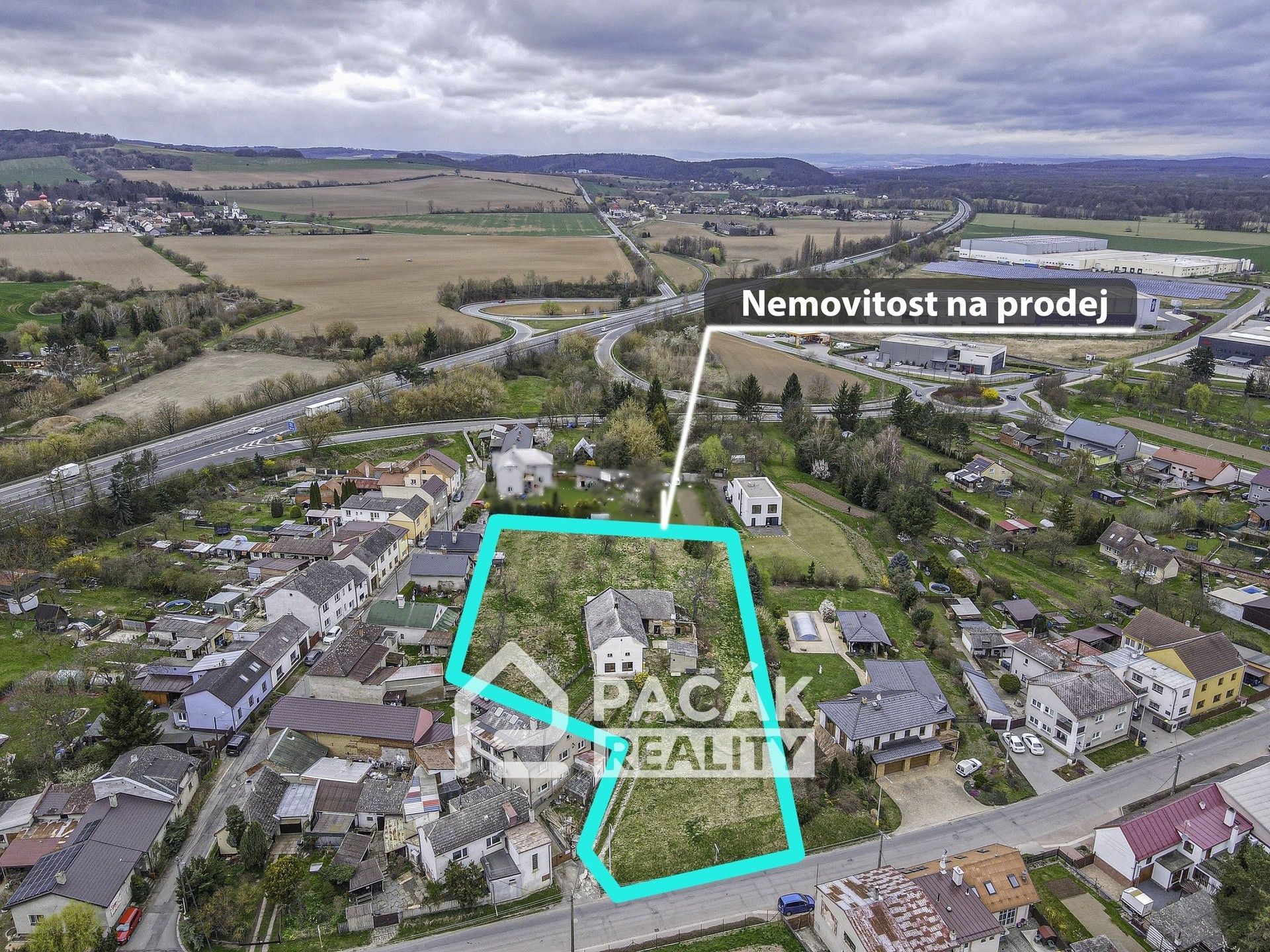 Prodej domu 200 m² - foto 2