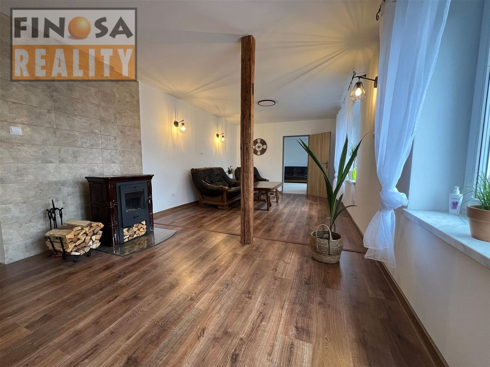 Prodej bytu 3+kk 97 m² - foto 1