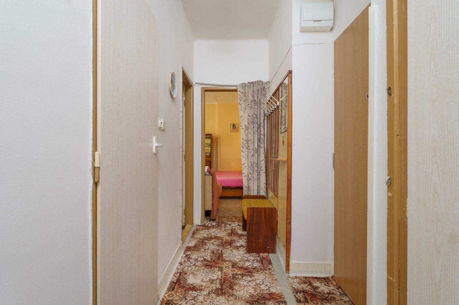 Pronájem bytu 1+1 37 m² - foto 4