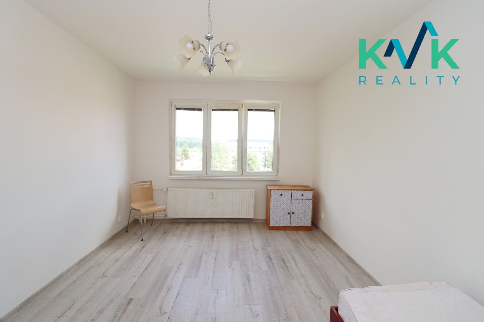 Pronájem bytu 2+1 53 m² - foto 7