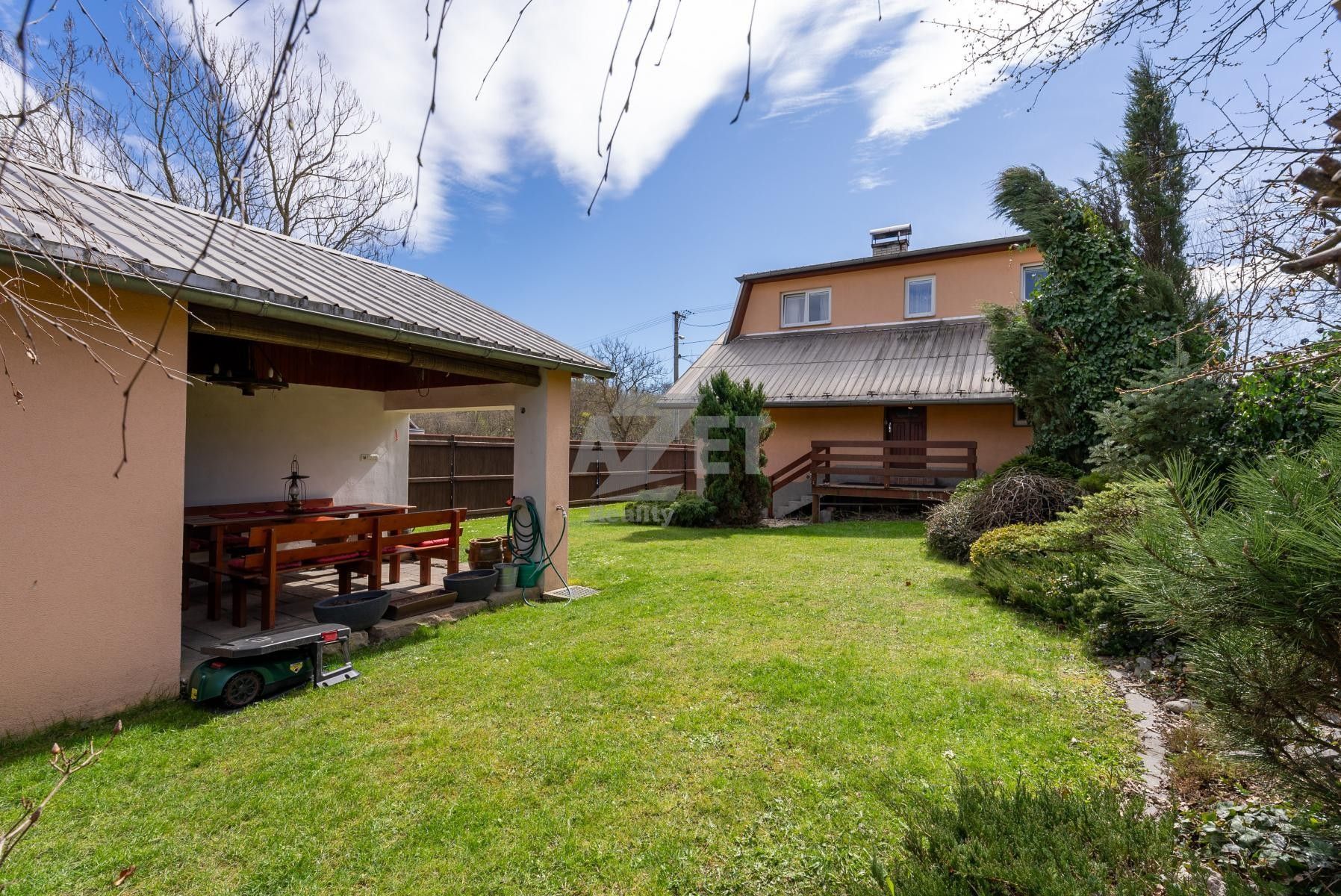 Prodej domu 150 m² - foto 1