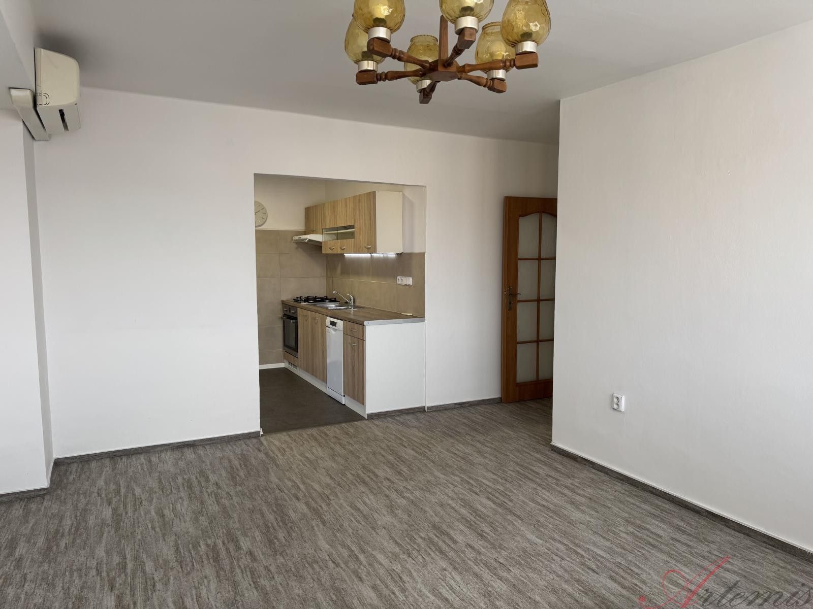 Prodej bytu 3+1 64 m² - foto 1