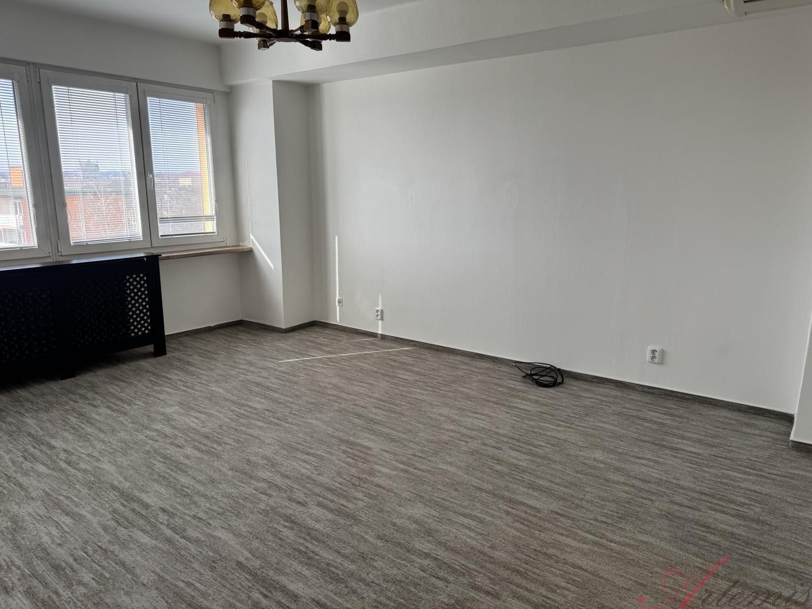 Prodej bytu 3+1 64 m² - foto 4