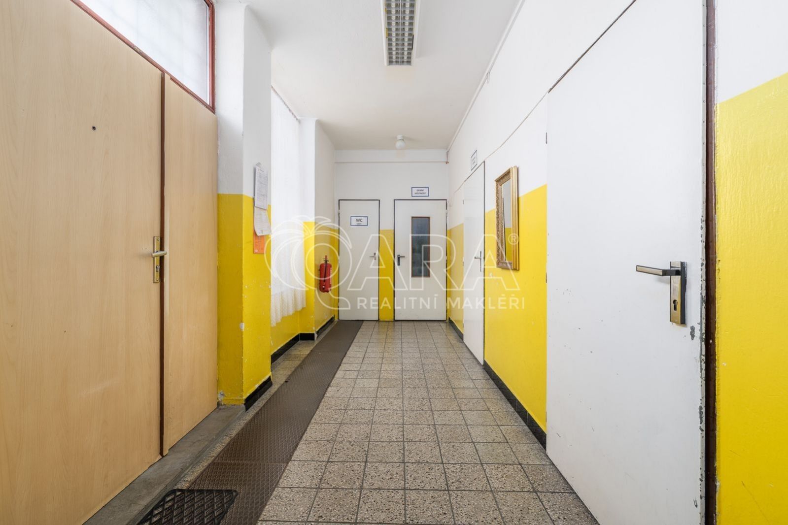 Prodej komerčního prostoru 124 m² - foto 12