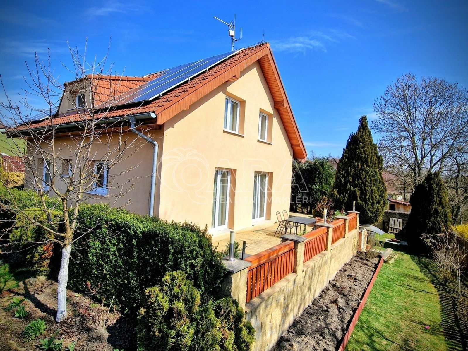 Prodej domu 140 m² - foto 1