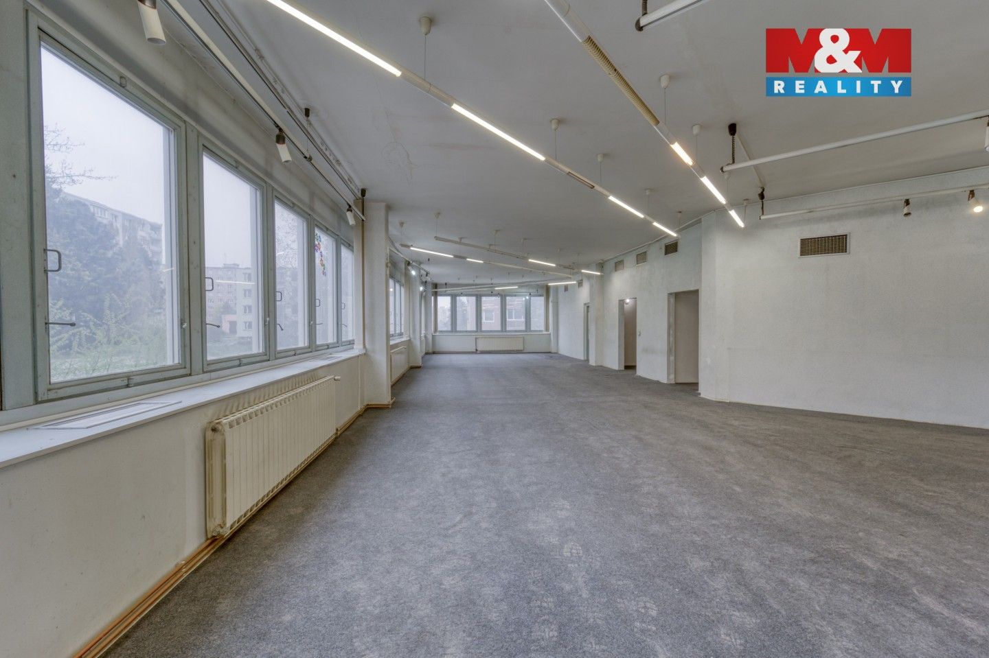 Pronájem komerčního prostoru 641 m² - foto 6