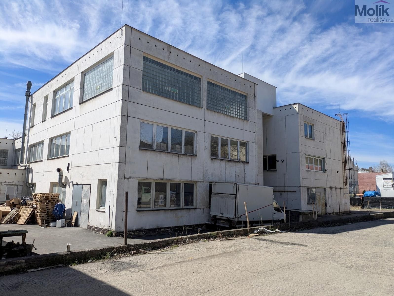 Pronájem komerčního prostoru 351 m² - foto 15