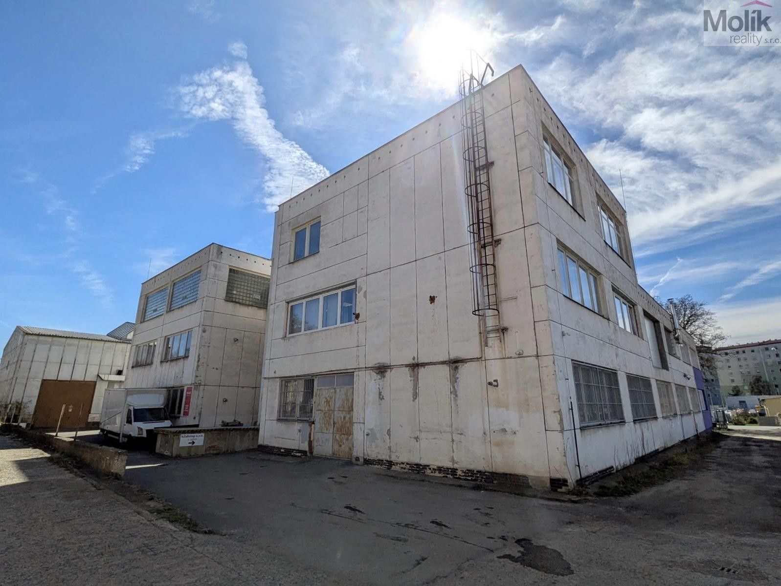 Pronájem komerčního prostoru 351 m² - foto 14