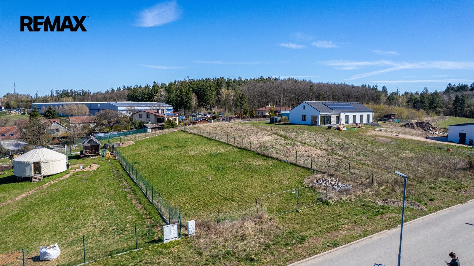 Prodej pozemku 1205 m² - foto 5