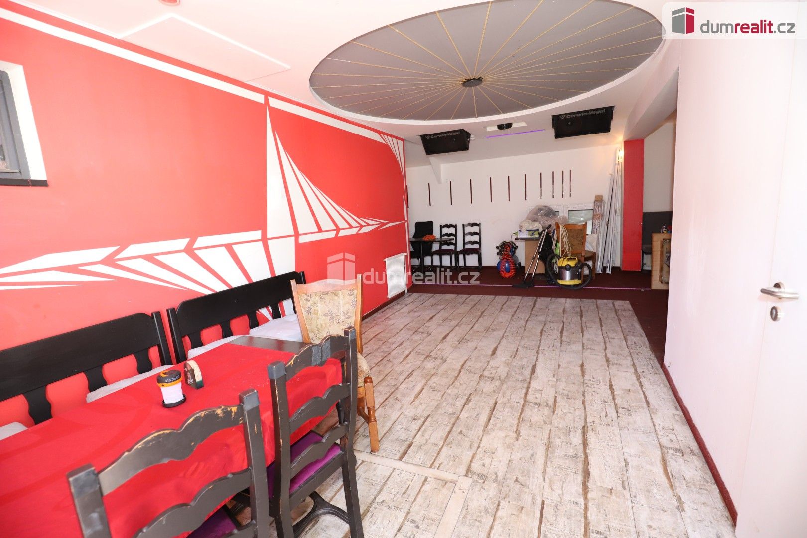 Prodej komerčního prostoru 330 m² - foto 24