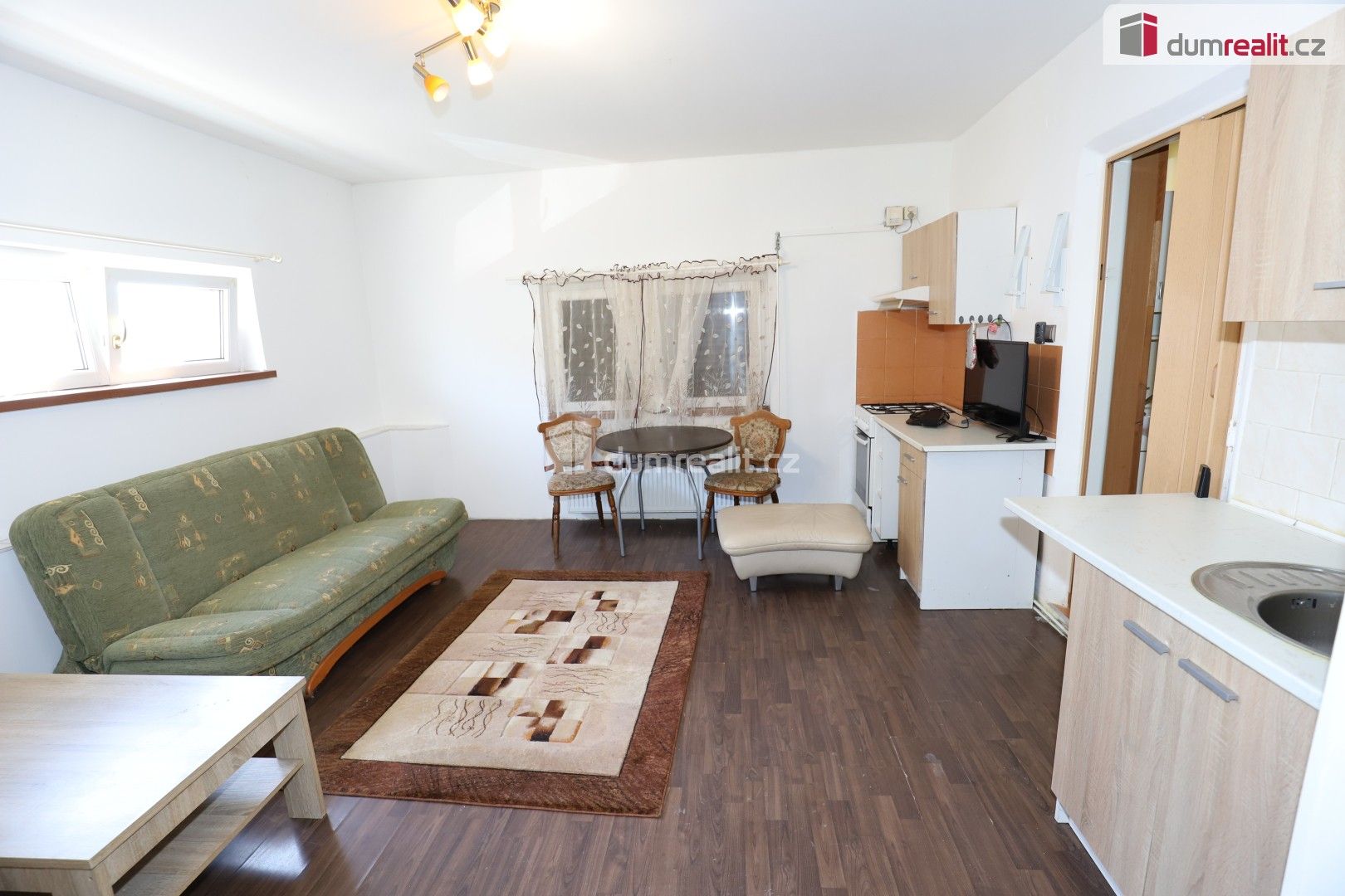 Prodej komerčního prostoru 330 m² - foto 19