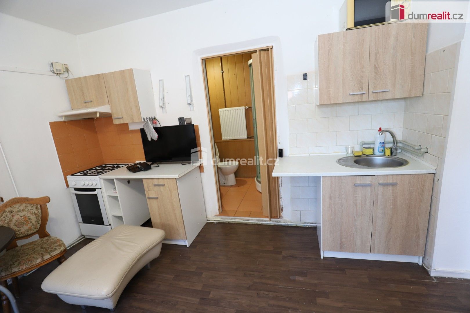 Prodej komerčního prostoru 330 m² - foto 20
