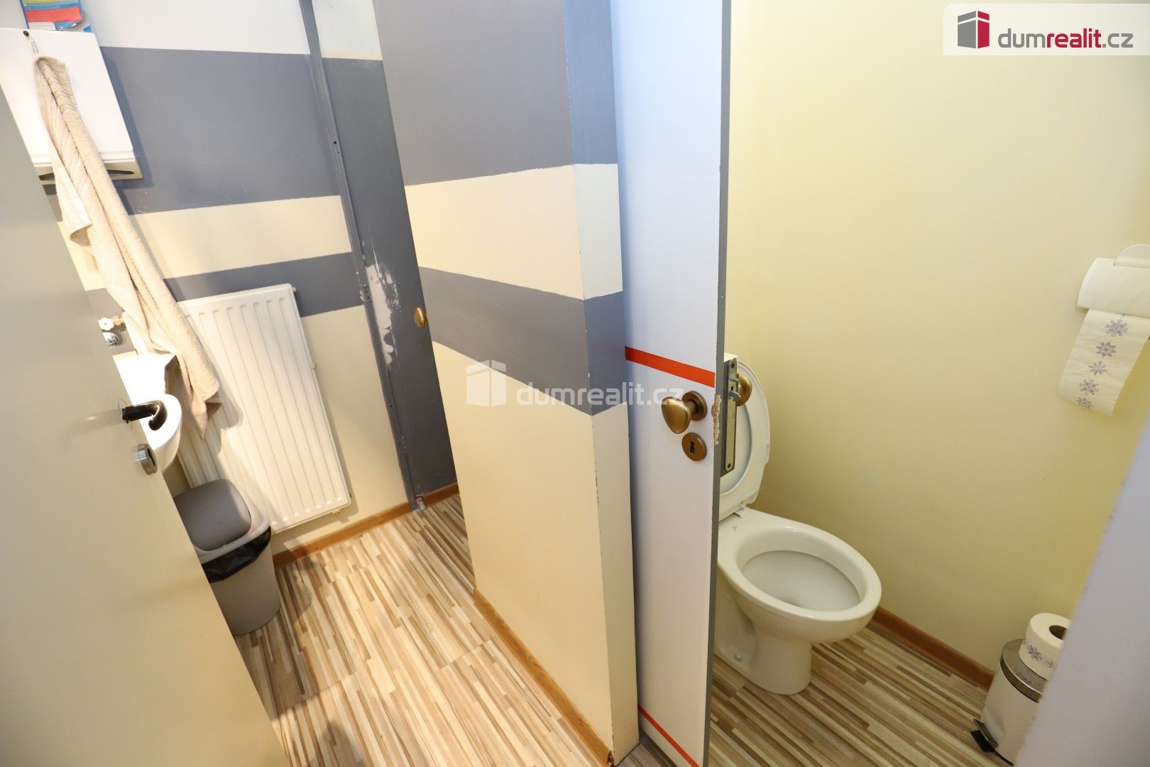 Prodej komerčního prostoru 330 m² - foto 28