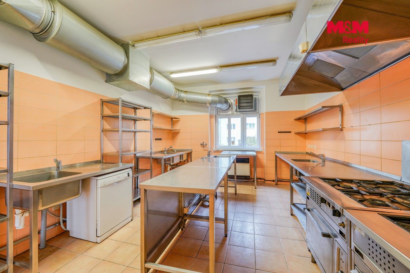 Pronájem komerčního prostoru 65 m² - foto 6