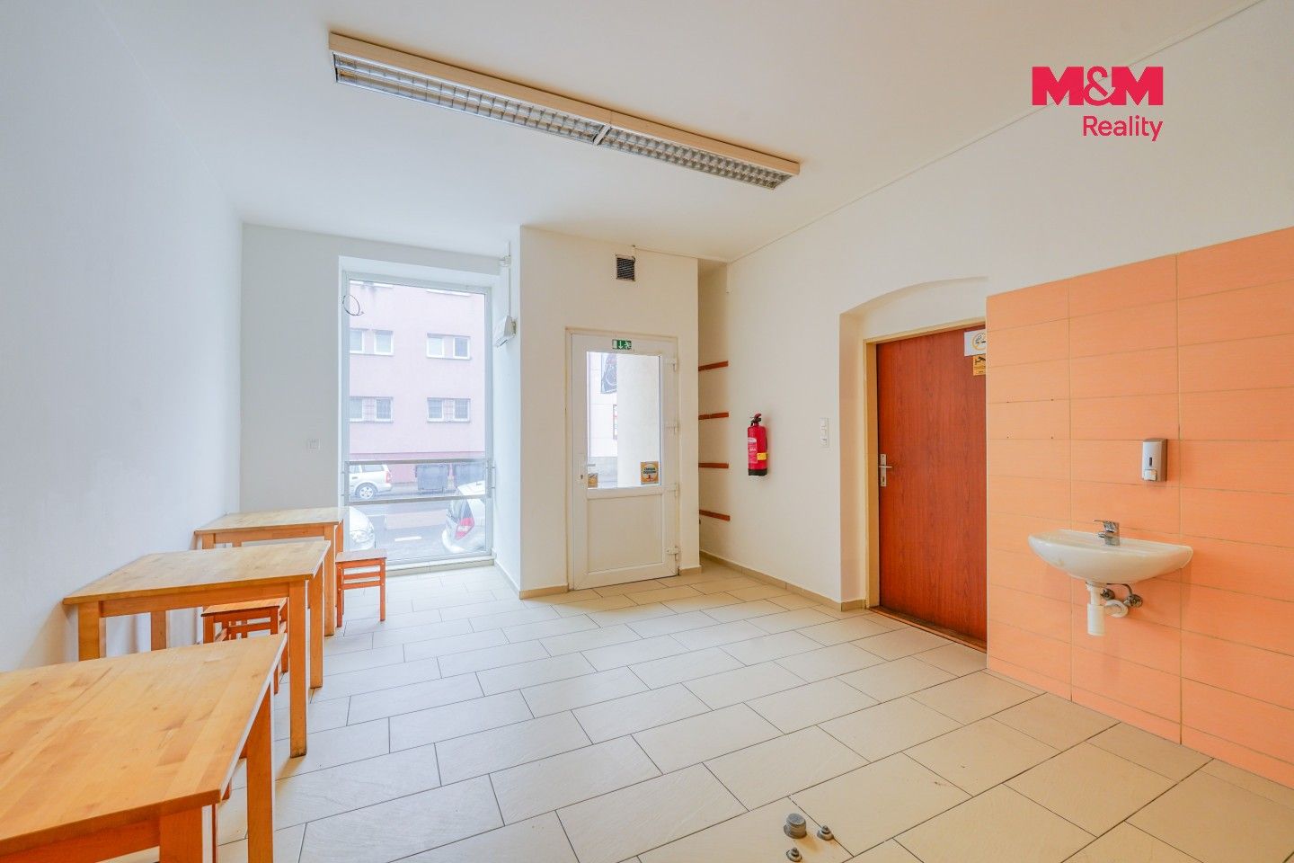 Pronájem komerčního prostoru 65 m² - foto 11