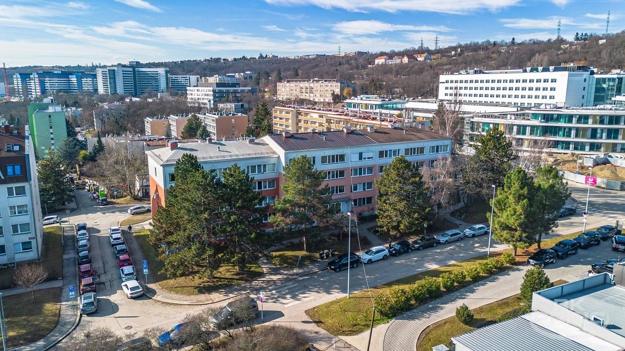Prodej bytu 3+kk 78 m² - foto 9