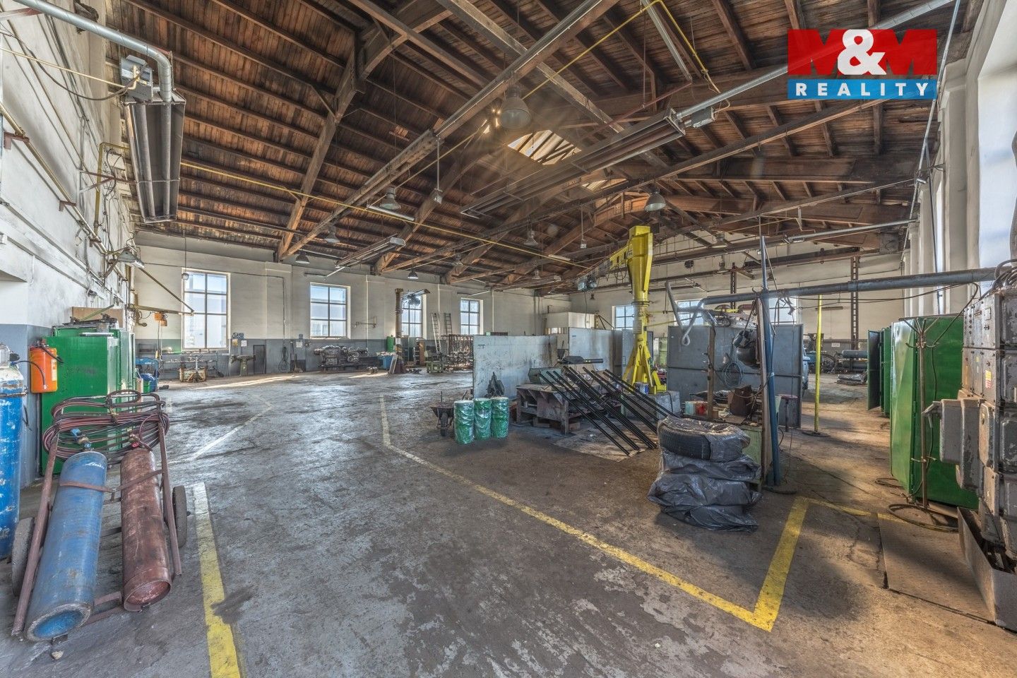 Prodej komerčního prostoru 1182 m² - foto 14