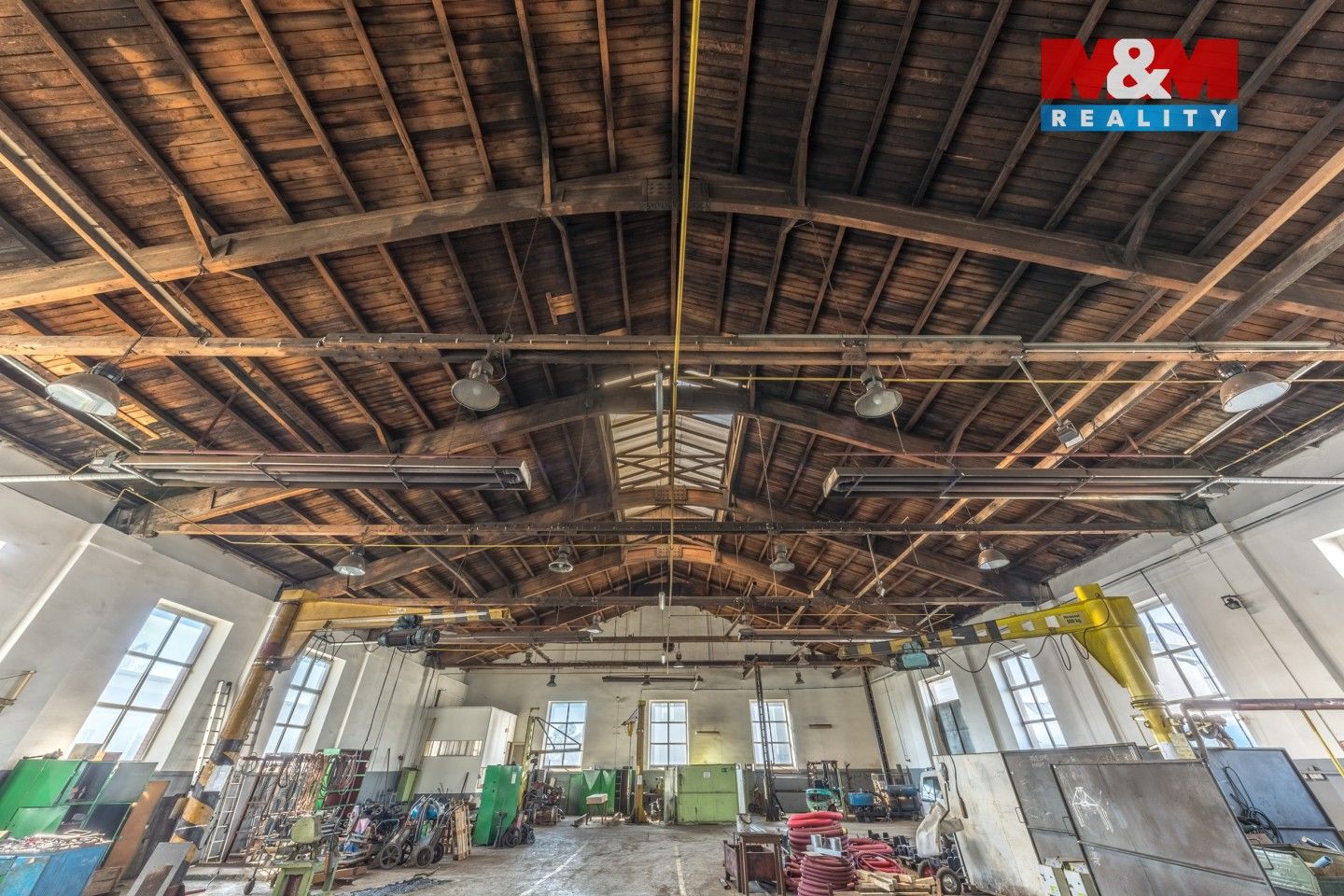 Prodej komerčního prostoru 1182 m² - foto 17