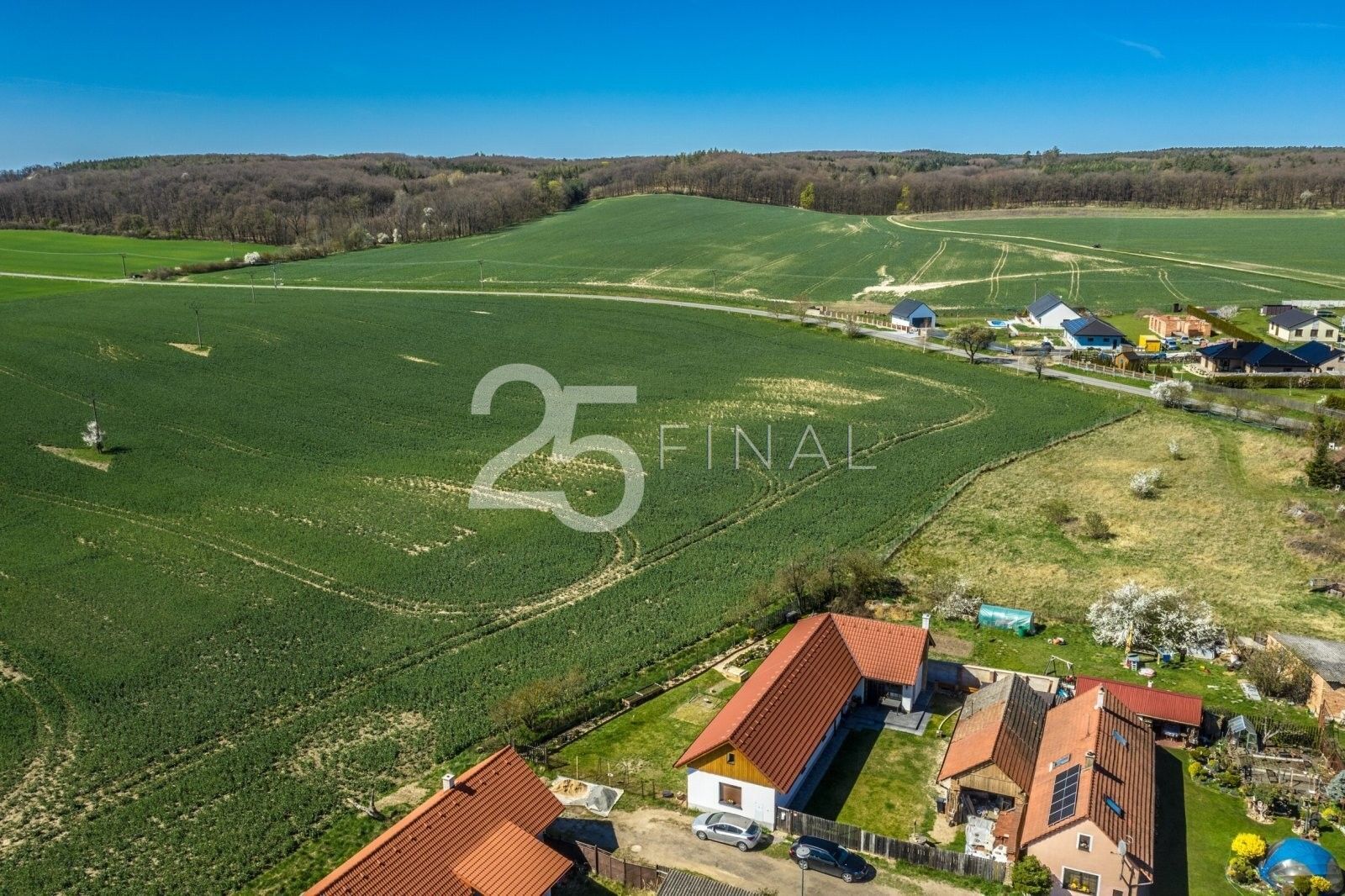 Prodej pozemku 23699 m² - foto 12