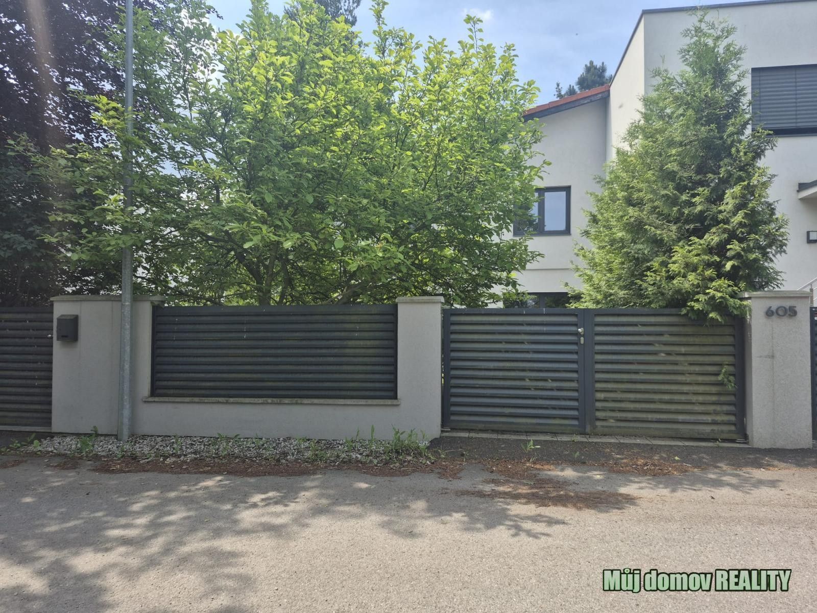Pronájem domu 120 m² - foto 1