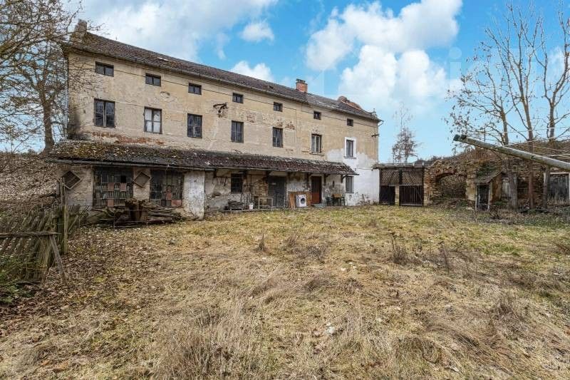 Prodej domu 950 m² - foto 4