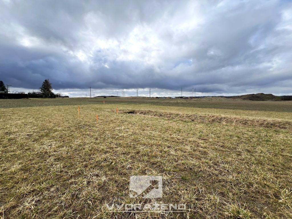 Prodej pozemku 763 m² - foto 1