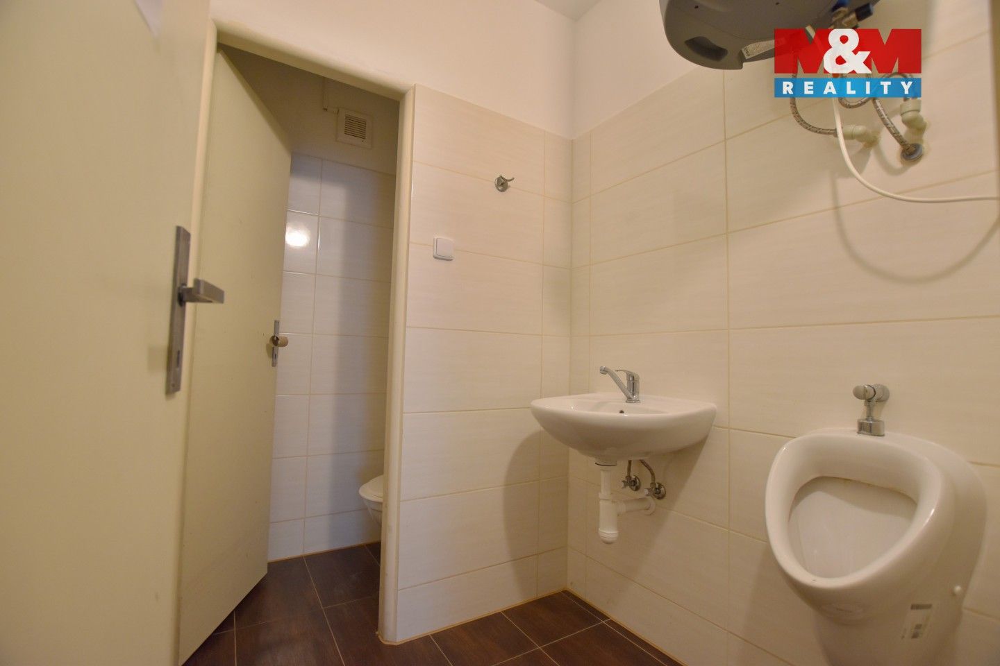 Pronájem komerčního prostoru 155 m² - foto 7