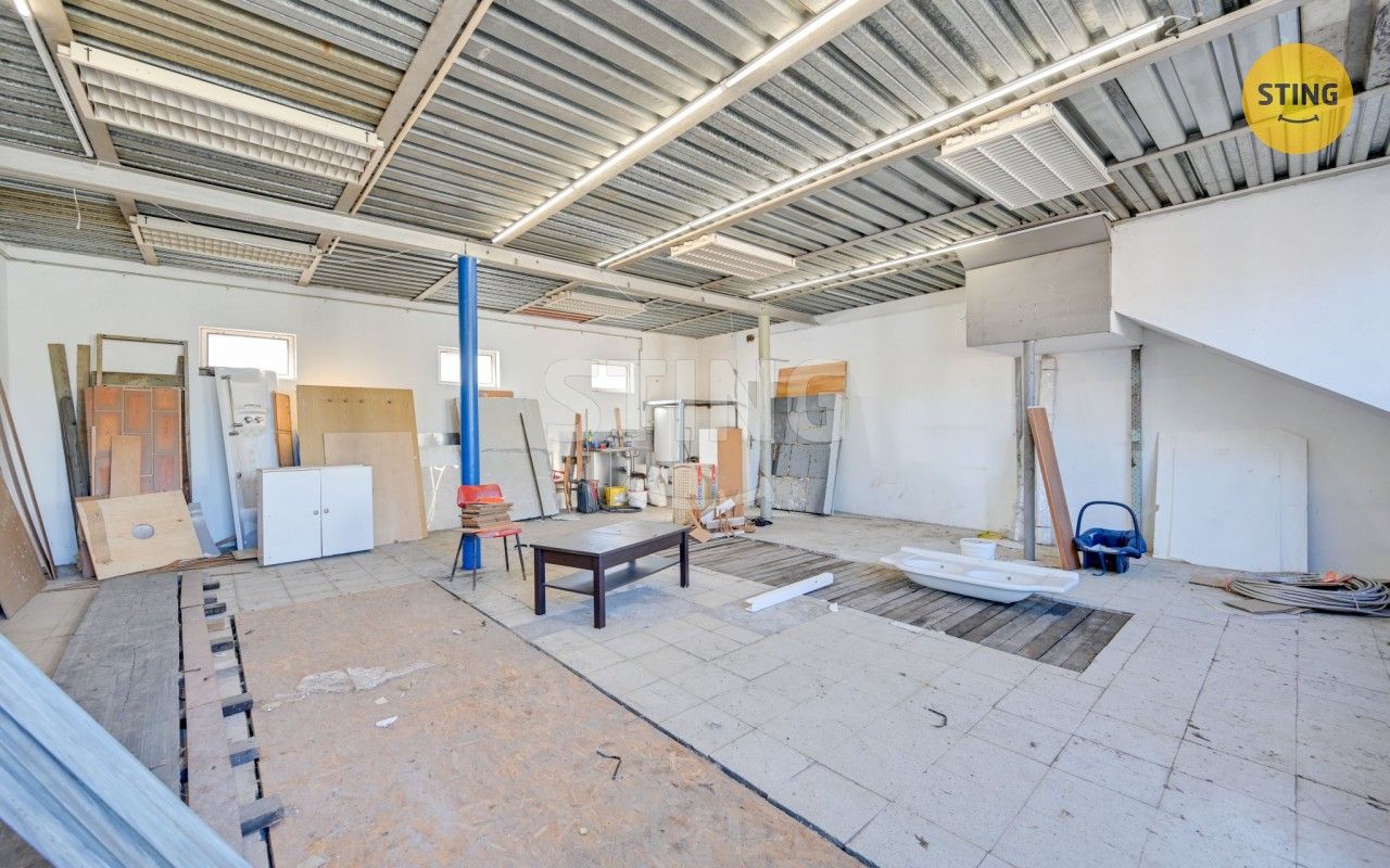 Prodej komerčního prostoru 1306 m² - foto 6
