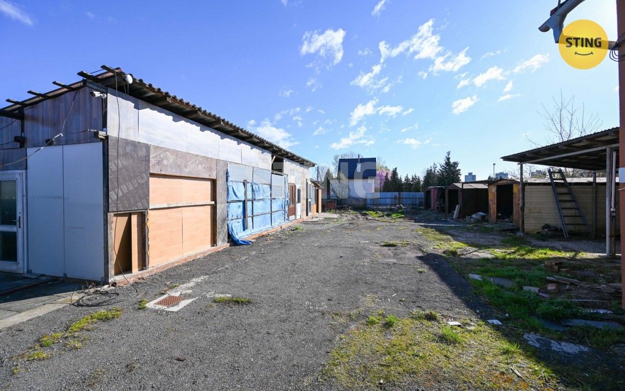 Prodej komerčního prostoru 1306 m² - foto 15