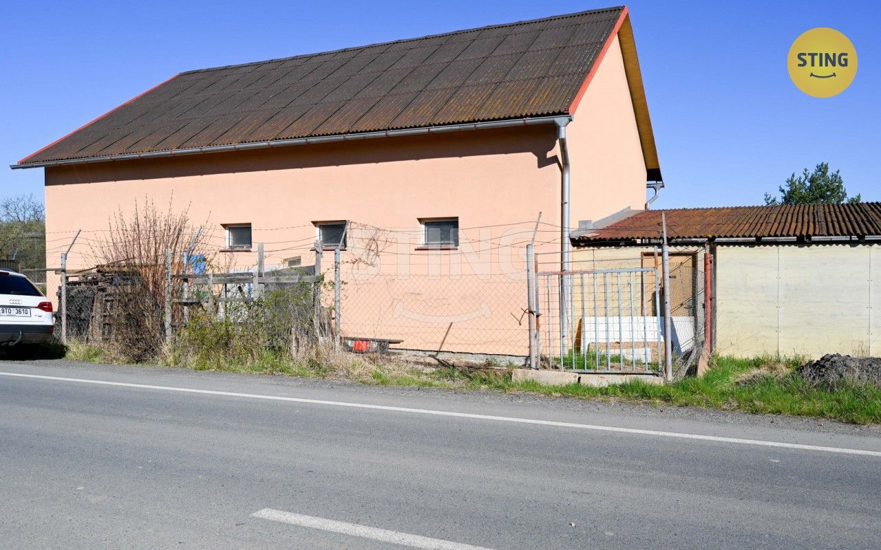 Prodej komerčního prostoru 1306 m² - foto 22