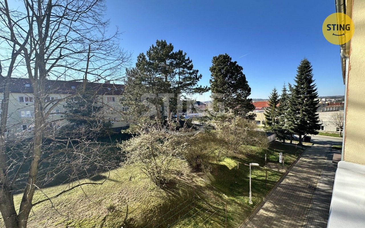 Pronájem bytu 2+kk 73 m² - foto 11
