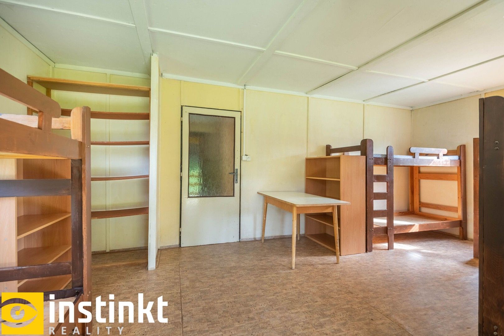 Prodej nemovitosti 27329 m² - foto 9