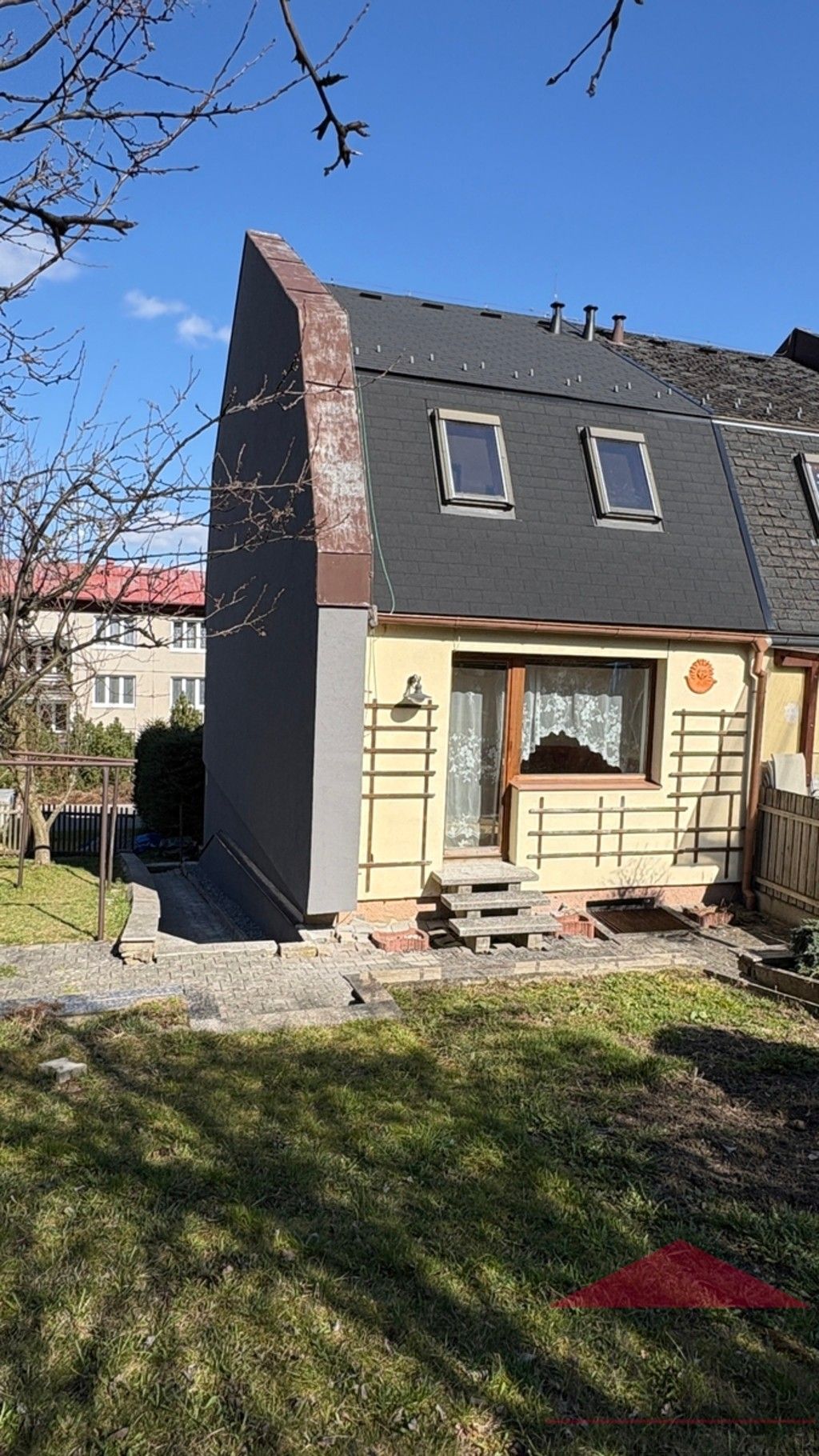 Prodej domu 90 m² - foto 2