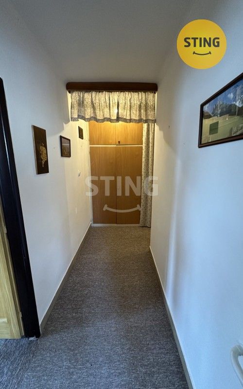 Pronájem bytu 2+1 56 m² - foto 3