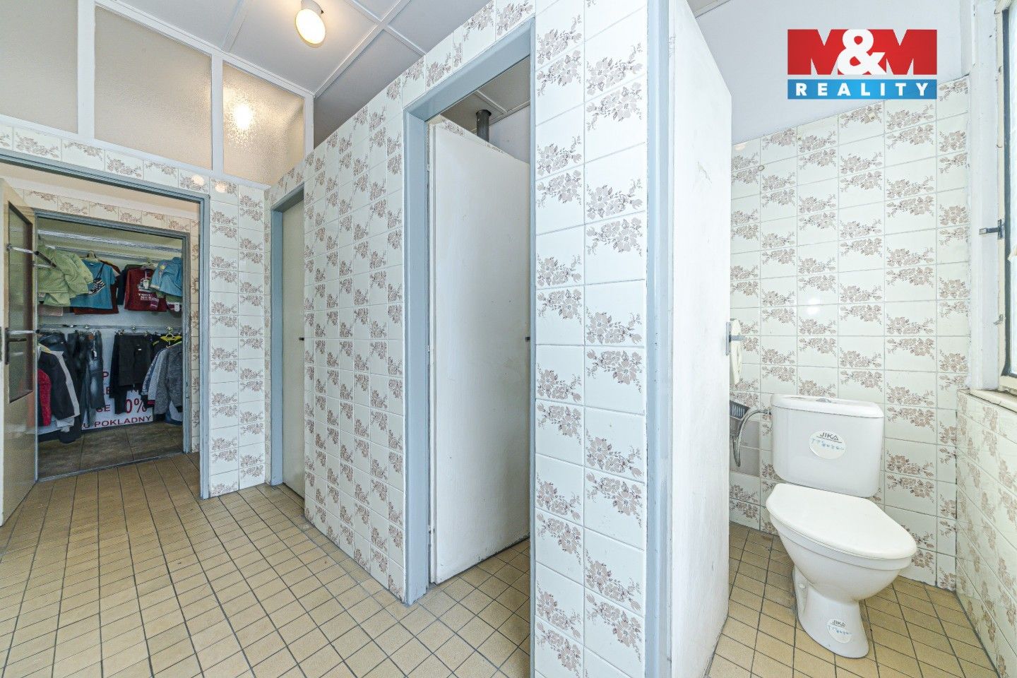 Prodej komerčního prostoru 900 m² - foto 12
