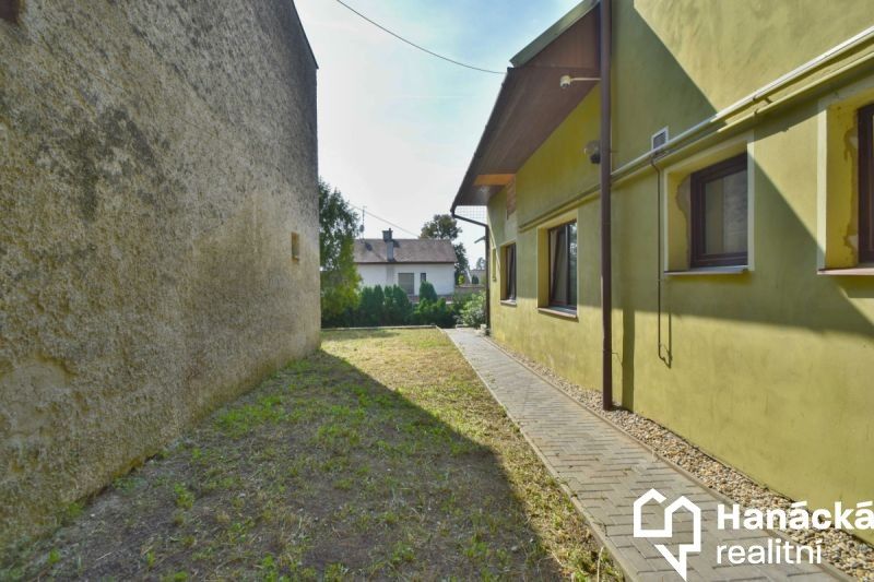 Prodej komerčního prostoru 300 m² - foto 18