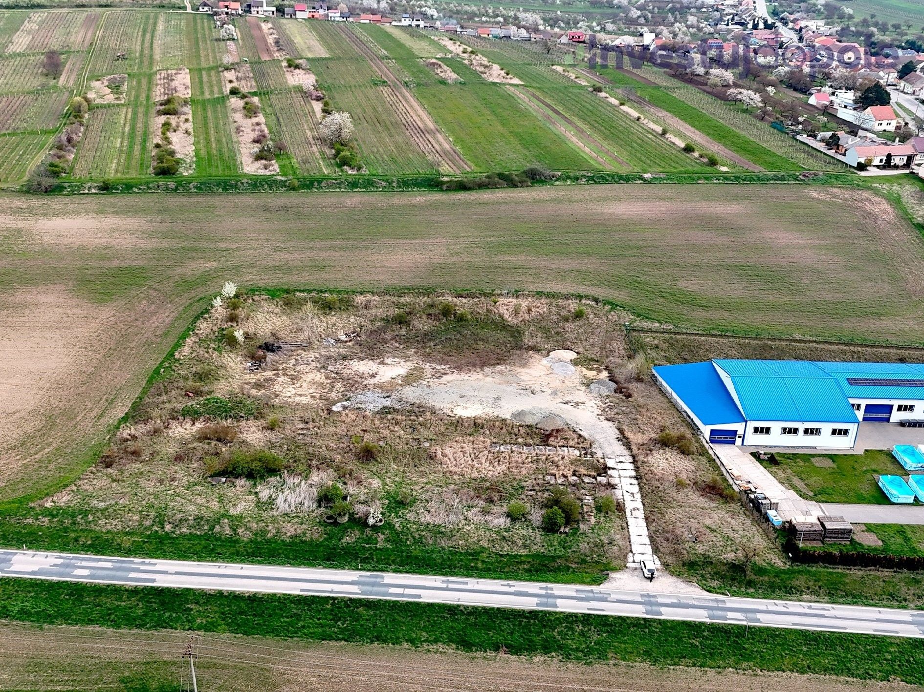 Prodej pozemku 18090 m² - foto 8