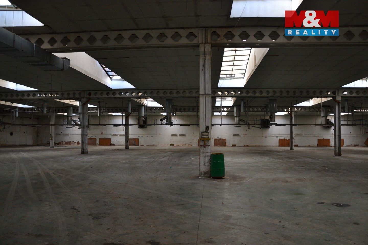 Pronájem komerčního prostoru 4000 m² - foto 13