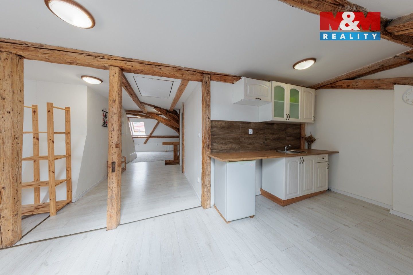 Prodej komerčního prostoru 327 m² - foto 17