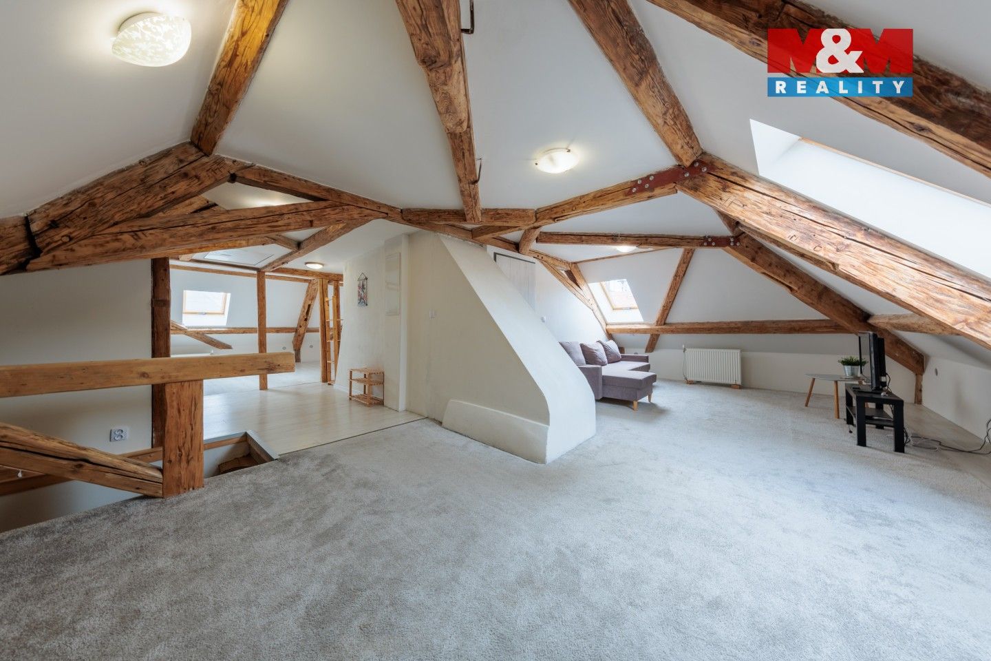 Prodej komerčního prostoru 327 m² - foto 25